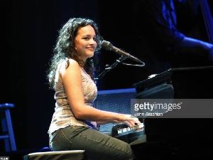 Norah jones  au theatre antique de vienne  